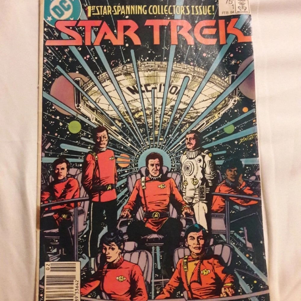 STAR TREK DC COMIC - Picture 1 of 6